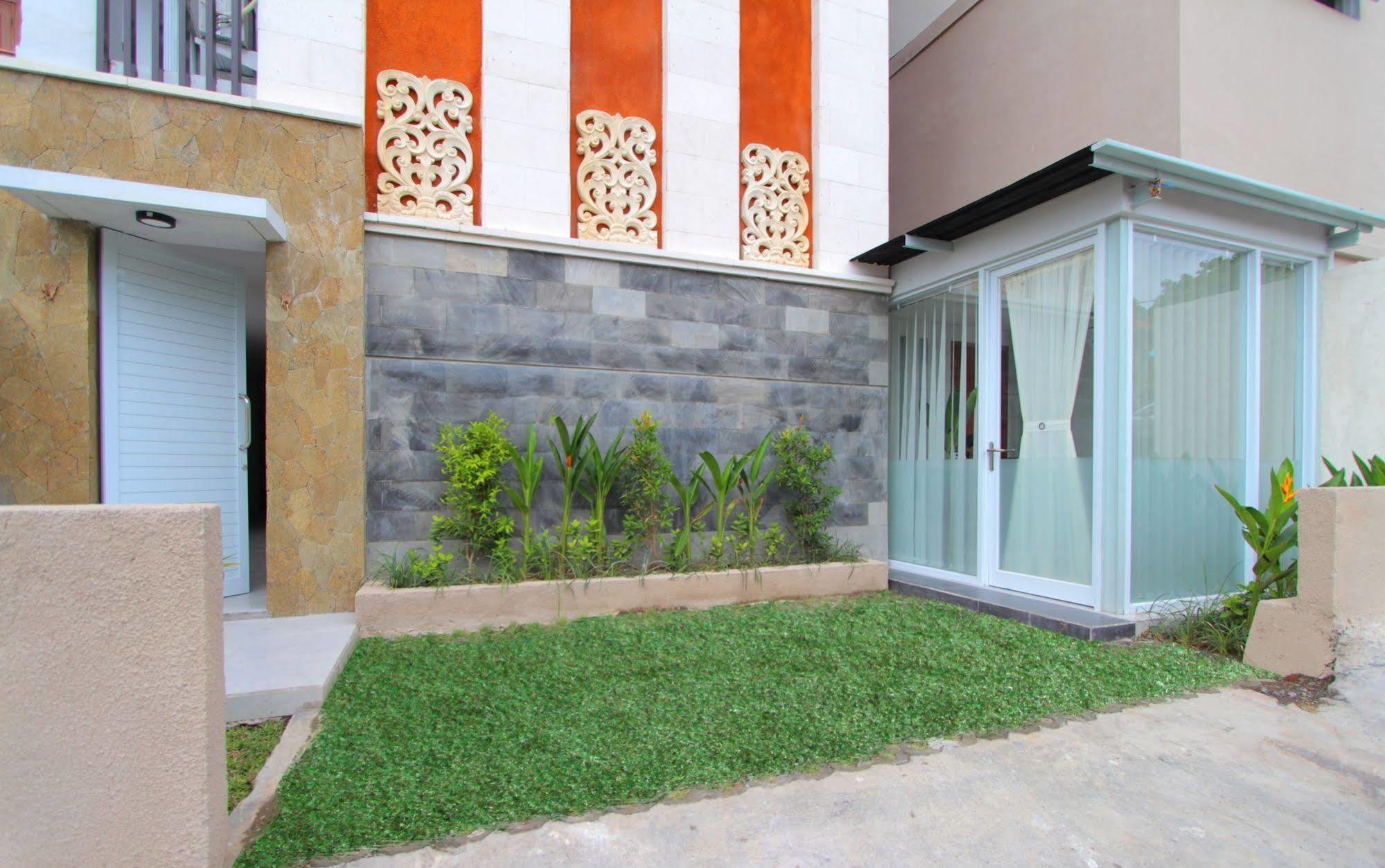 Umah Bali Suites And Residence Denpasar  Exterior photo